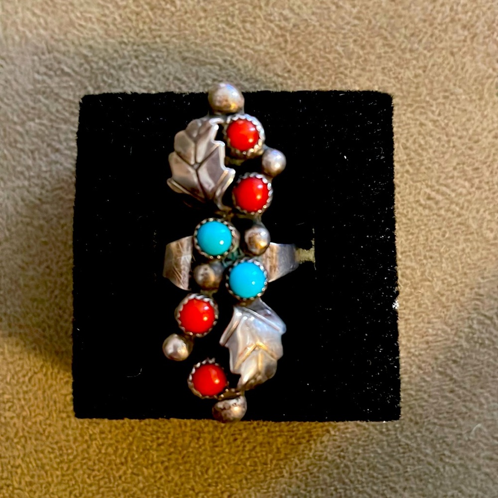Vintage Native American Turquoise & Red Coral Sterling ring